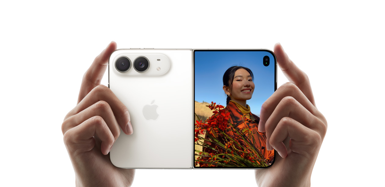 iPhone Duo vs iPhone 18 Pro Max: Should You Go Foldable?