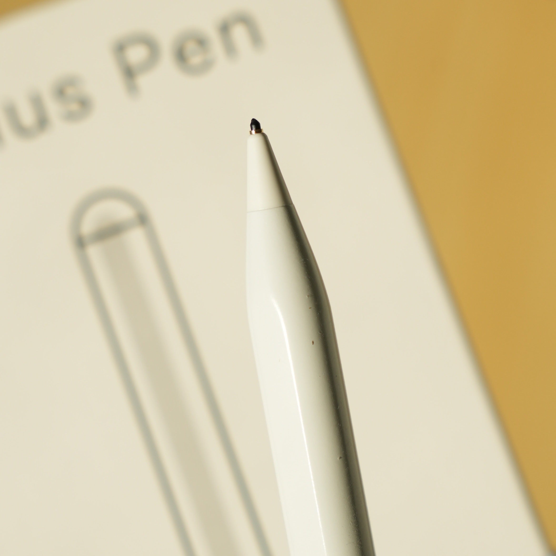 What Is the Best Stylus Pen for iPad in 2026? Features to Look for Before Buying